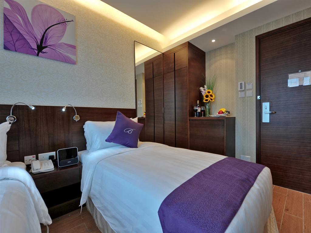 The Bauhinia Hotel - Tsim Sha Tsui Hong Kong Room photo
